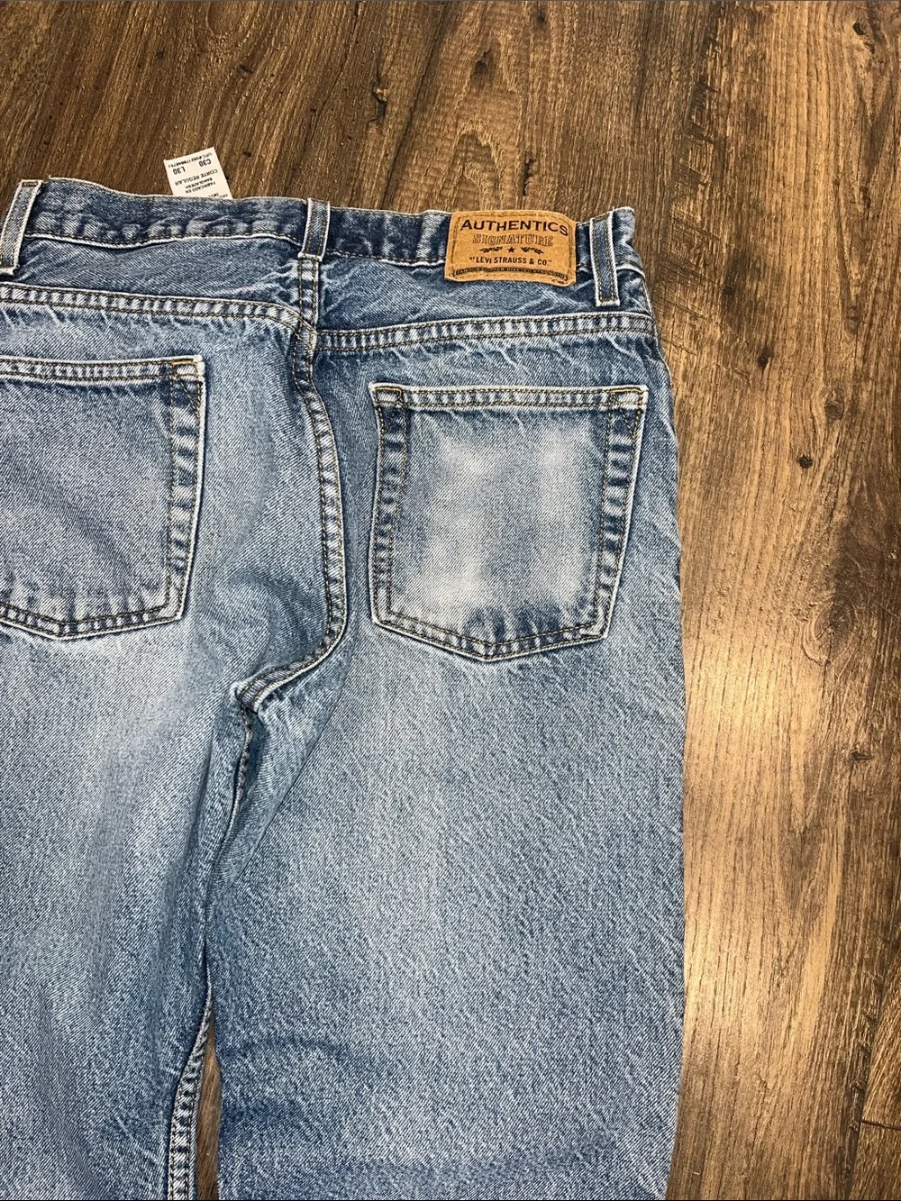Signature by Levi Strauss relaxed fit